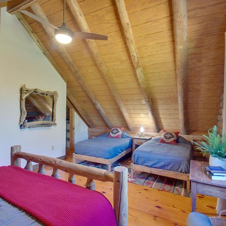 Cozy Log Cabin Getaway With Fire Pit And 3 Acres! Ruckersville Exterior photo